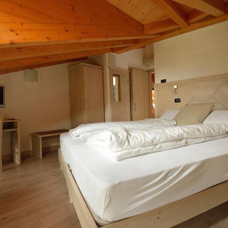 Ai Vellutai Bed and Breakfast Ala Eksteriør billede